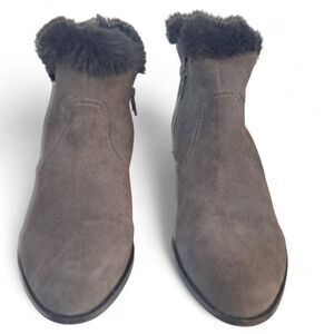 Marc Fisher Women's Grey Suede Faux Fur Ankle Booties Sz 7.5